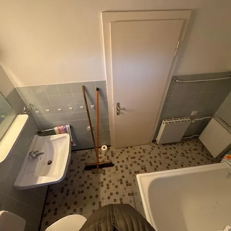 Holy - Boarding House - Handwerker Zimmer - Monteur Zimmer Kemping *